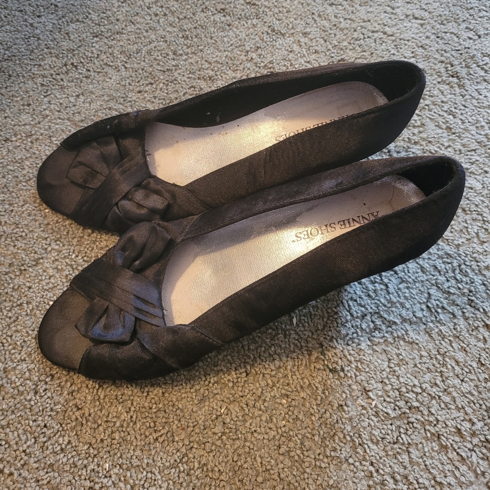 Chic Black Heels